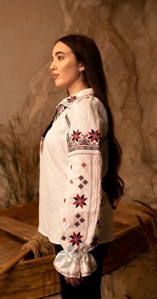 Жіноча вишиванка " Червона Рута " 42 р. 01277 фото